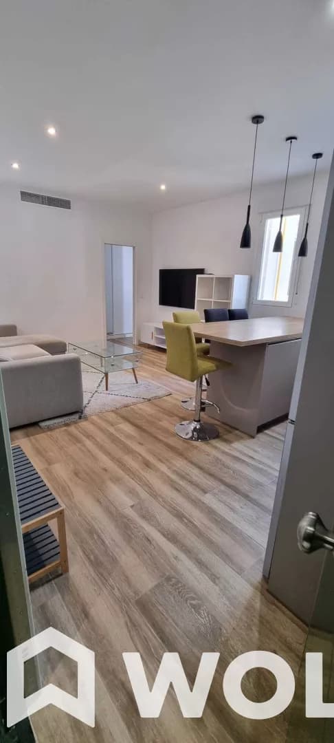 Piso en alquiler en Calle De Narváez