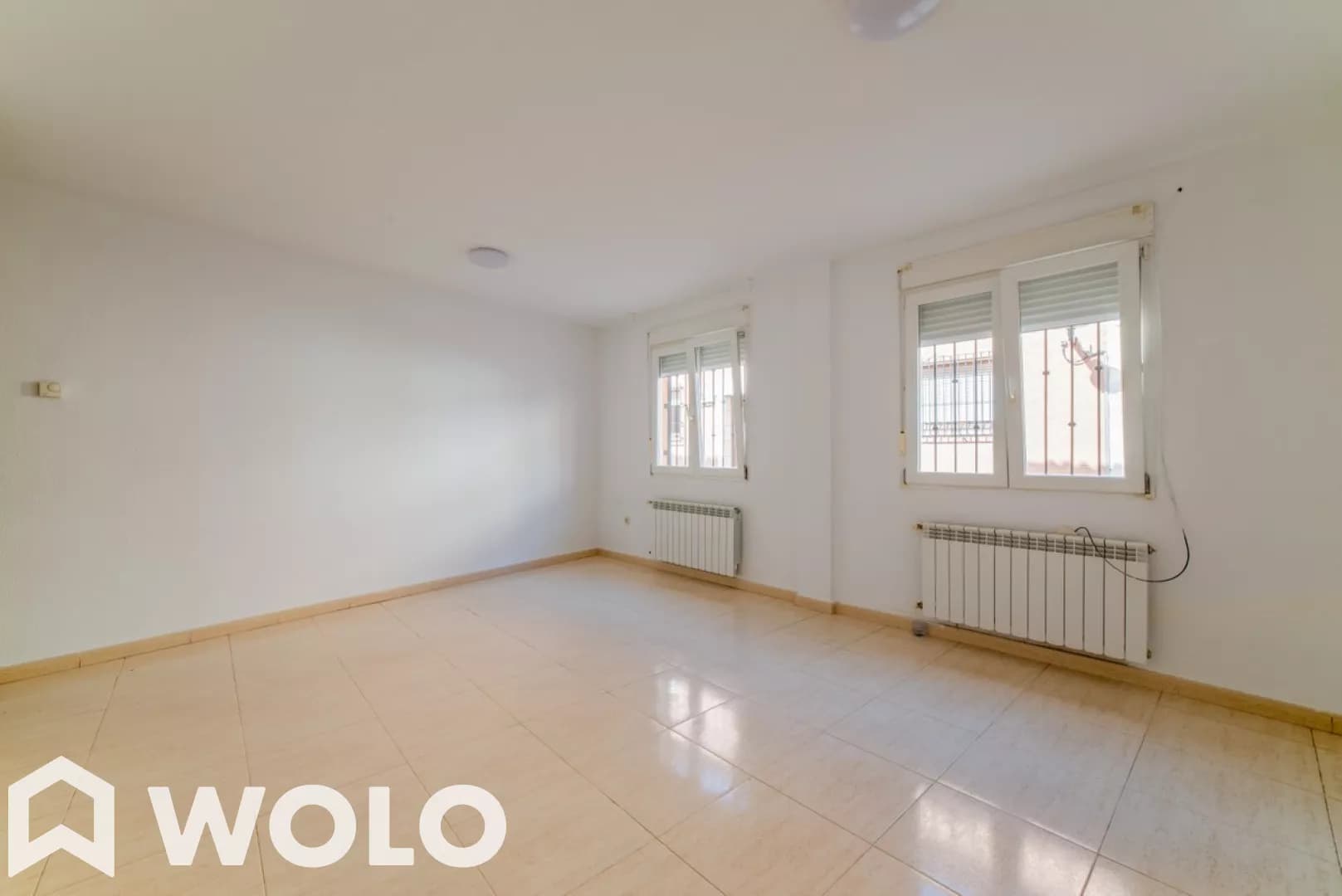 Piso en alquiler en Calle Caridad