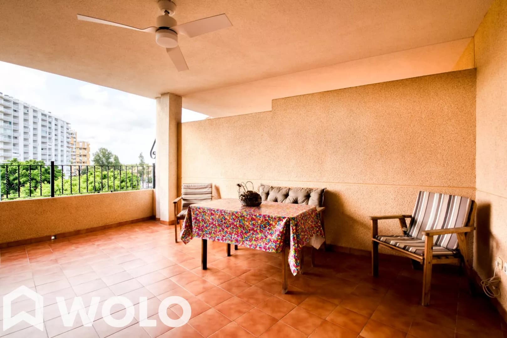 Piso en alquiler en Carrer Entrenaranjos