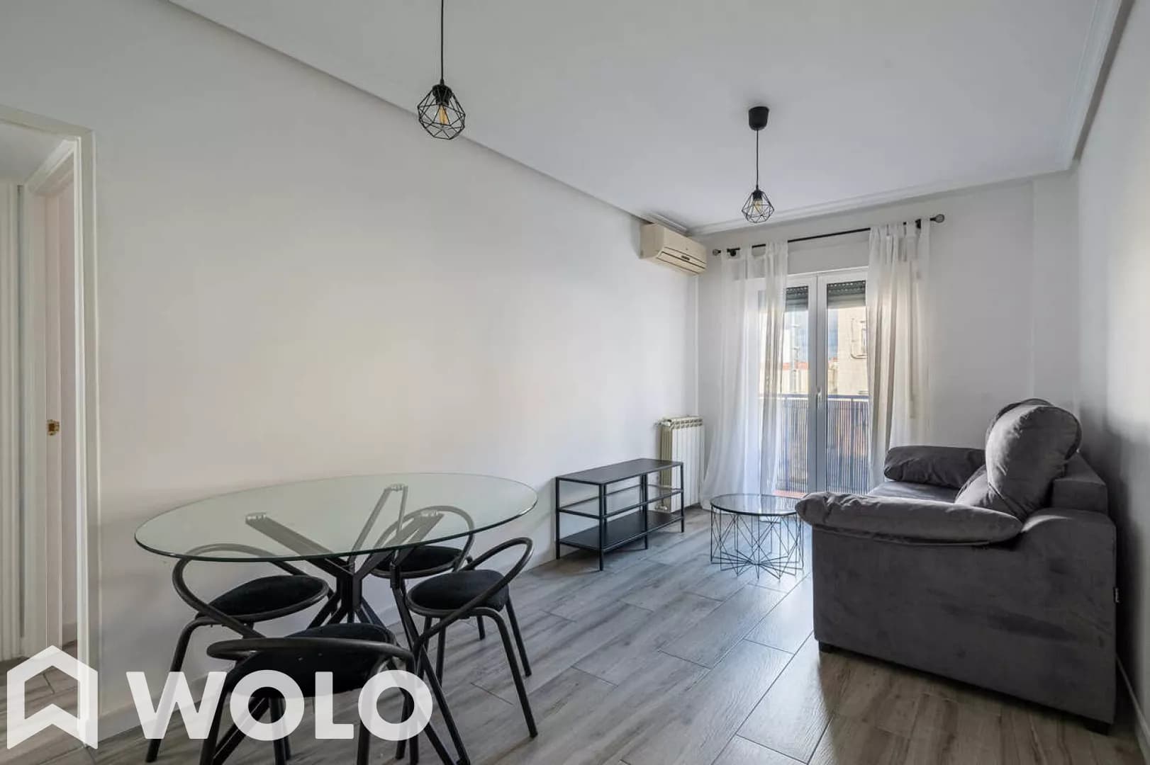 Piso en alquiler en Calle De Embajadores