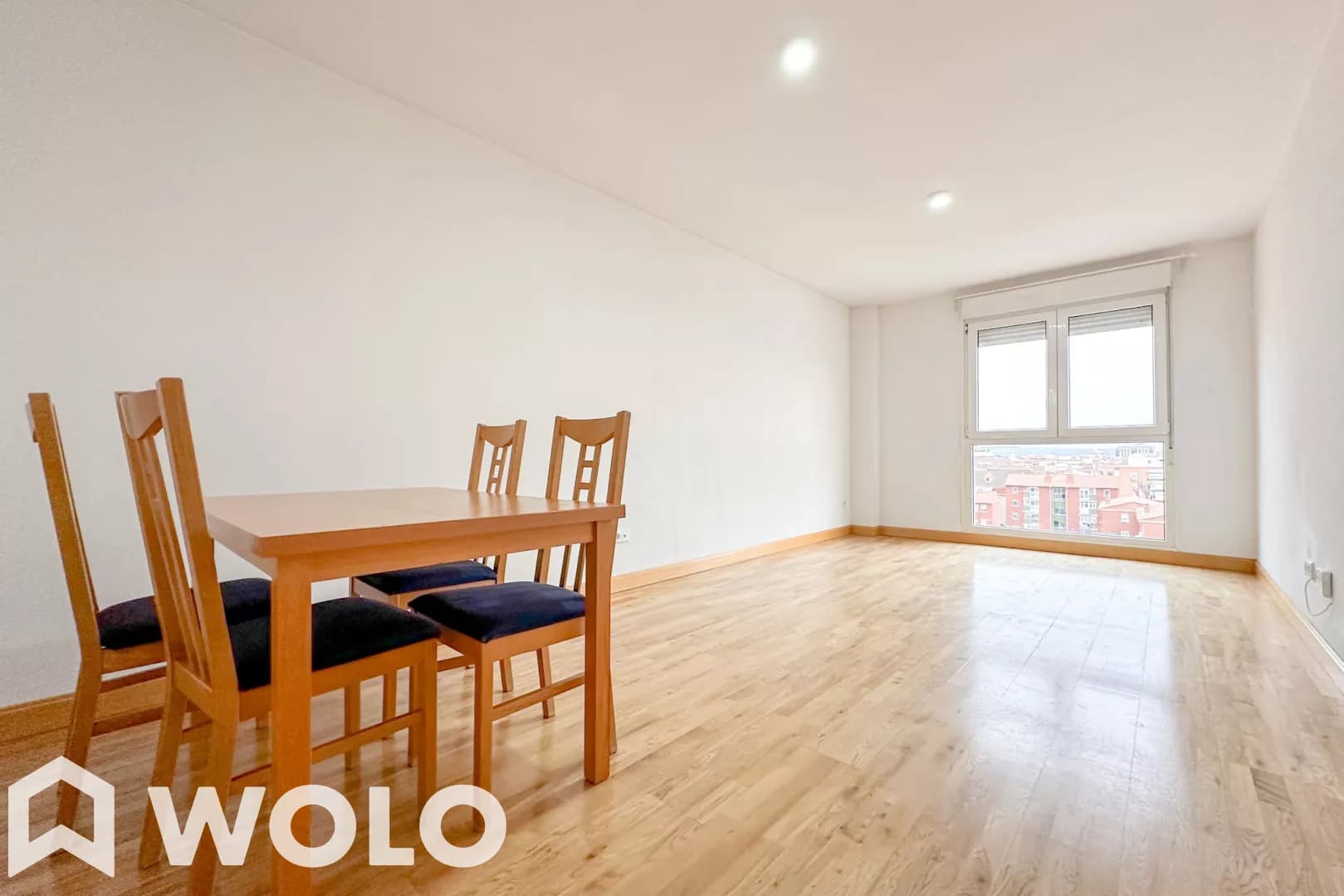 Piso en alquiler en Calle De Pedro Rodríguez De Campomanes