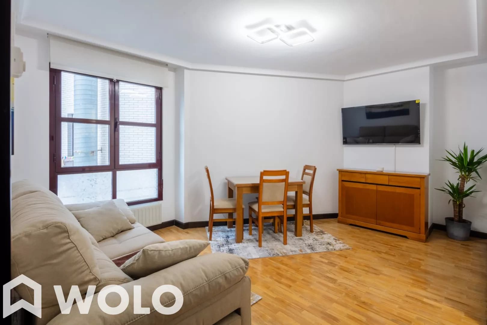 Piso en alquiler en Calle Carlos Casanueva