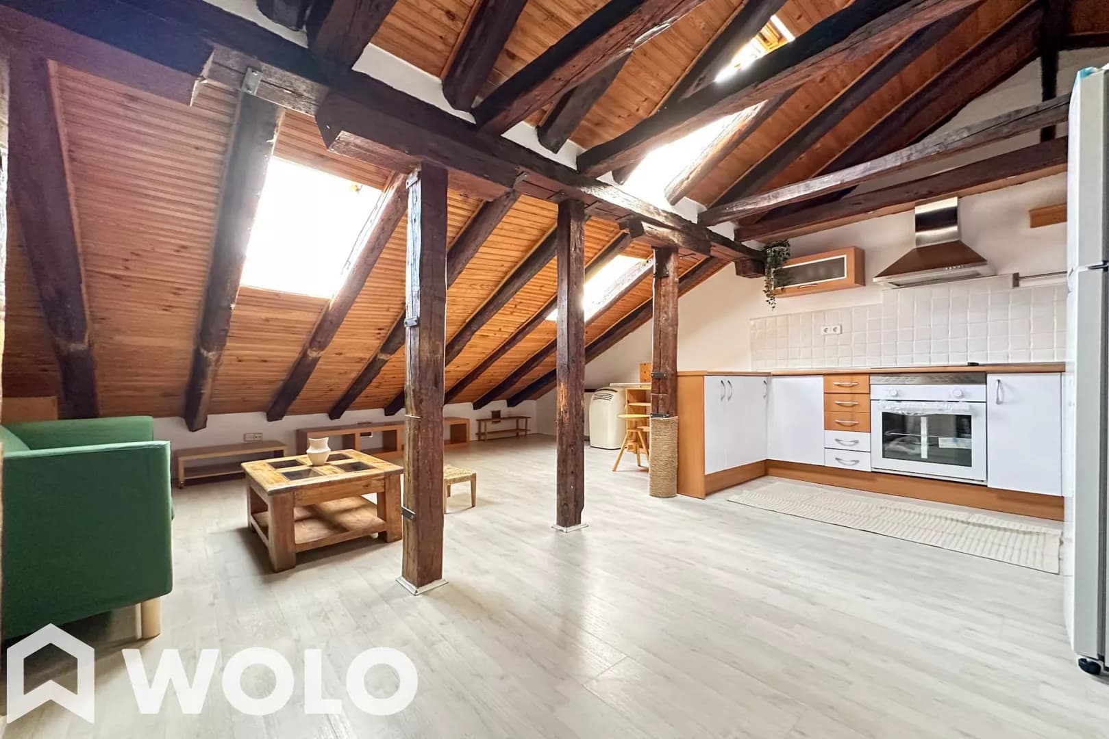 Piso en alquiler en Calle Del Divino Pastor