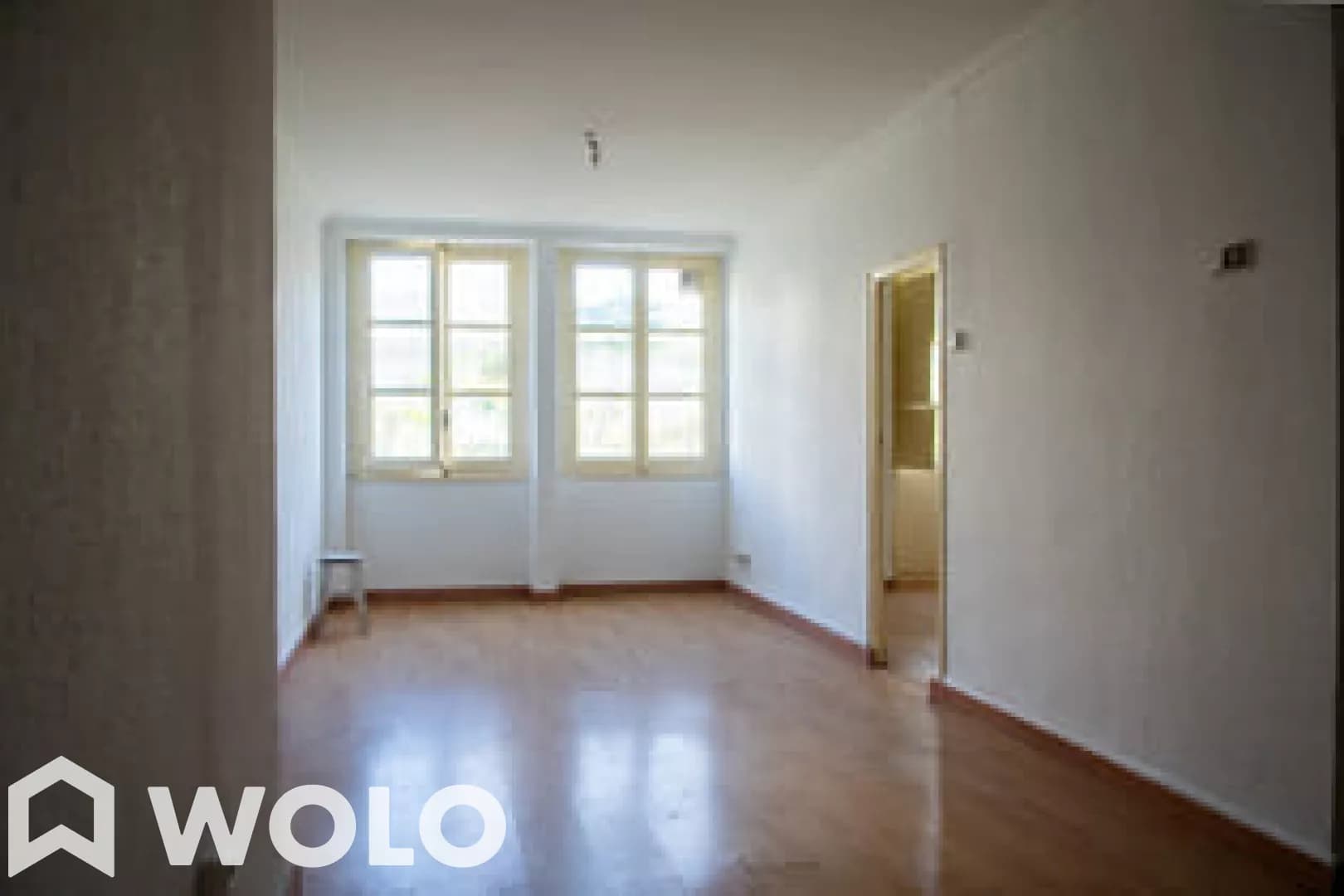 Piso en alquiler en Carrer Del Comte D'altea