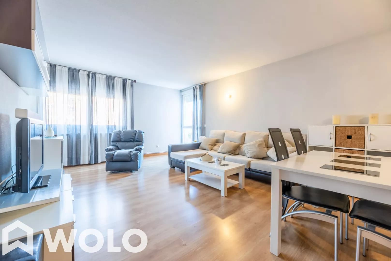 Piso en alquiler en Avenida De Las Estrellas