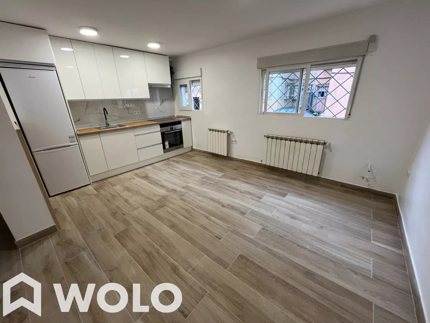 Piso en alquiler en Calle Consejo