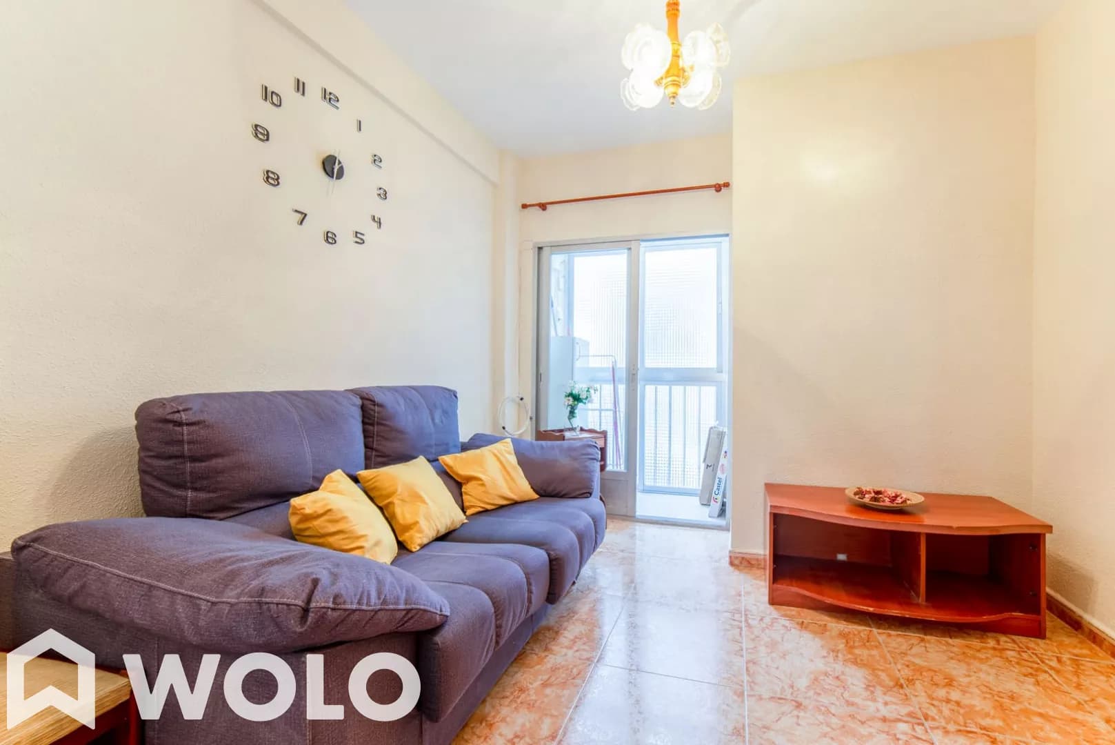 Piso en alquiler en Calle De Algaba