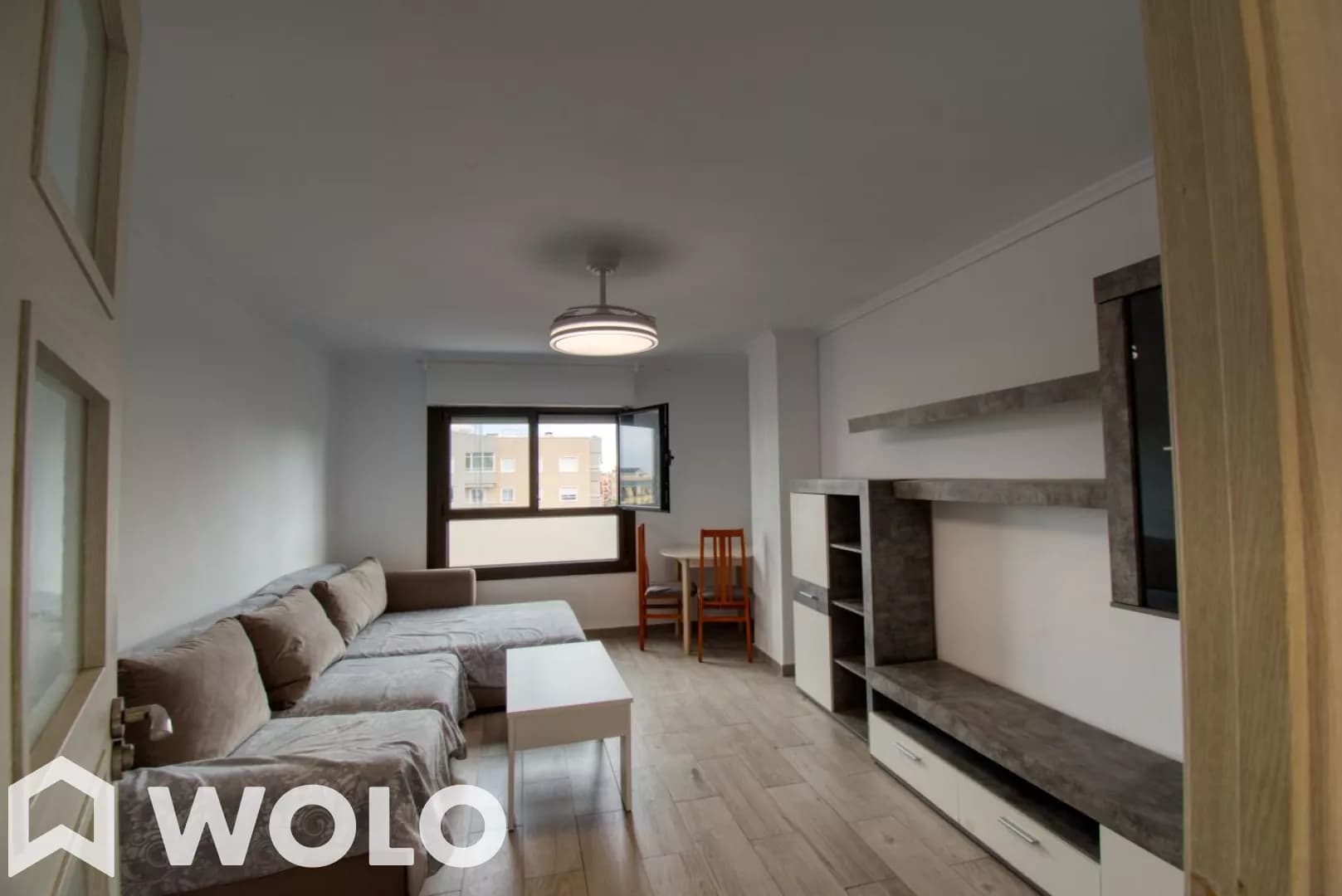 Piso en alquiler en Carrer Valencia