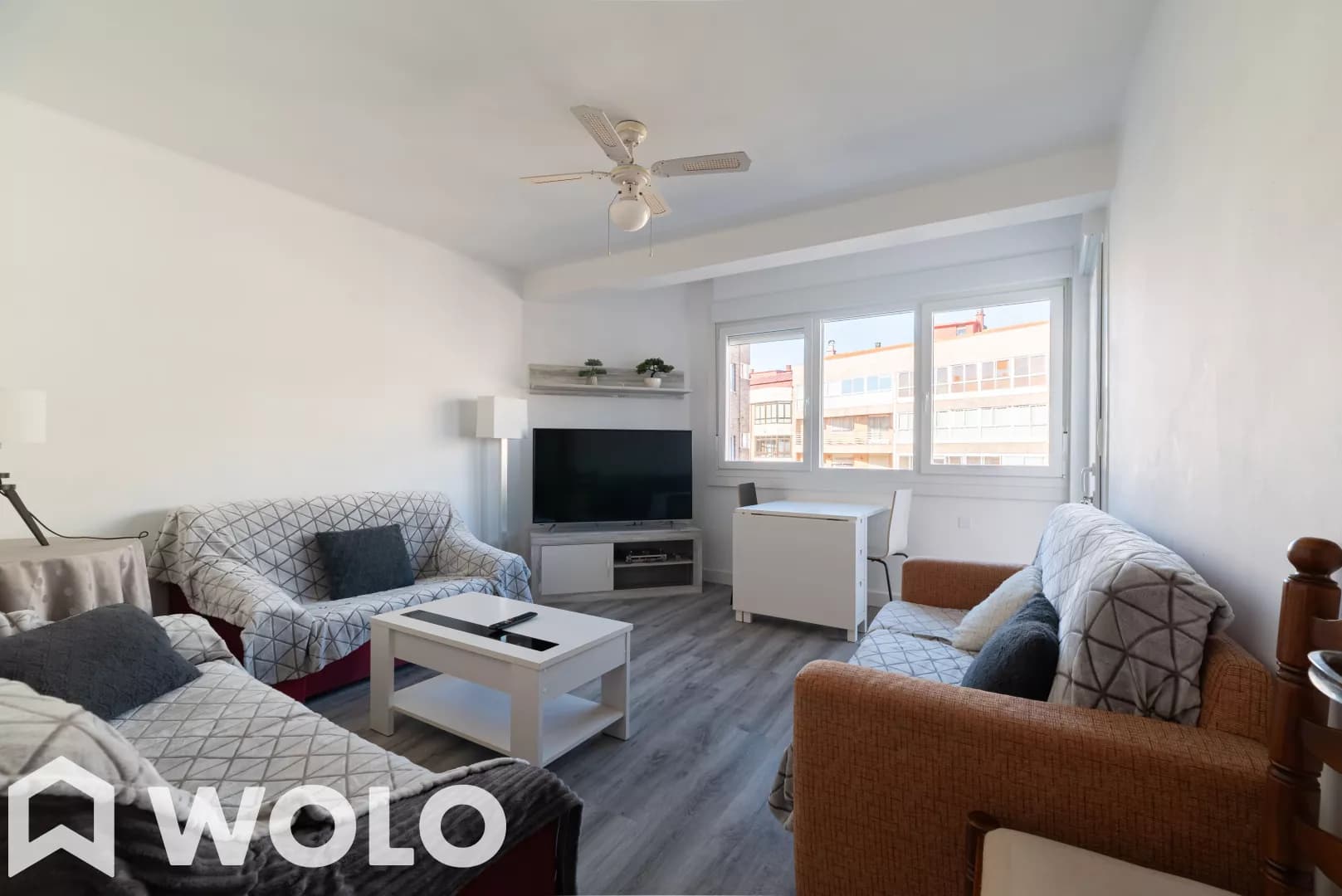 Piso en alquiler en Avenida Do Fragoso