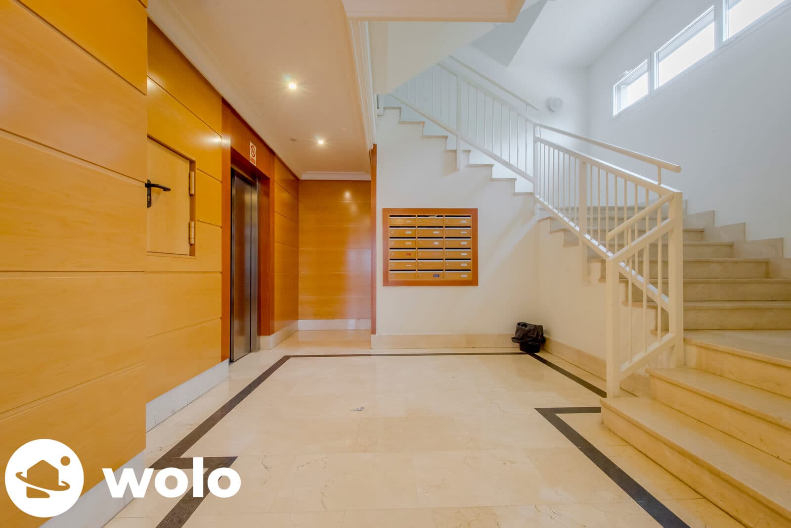 Piso en alquiler en Calle Platino