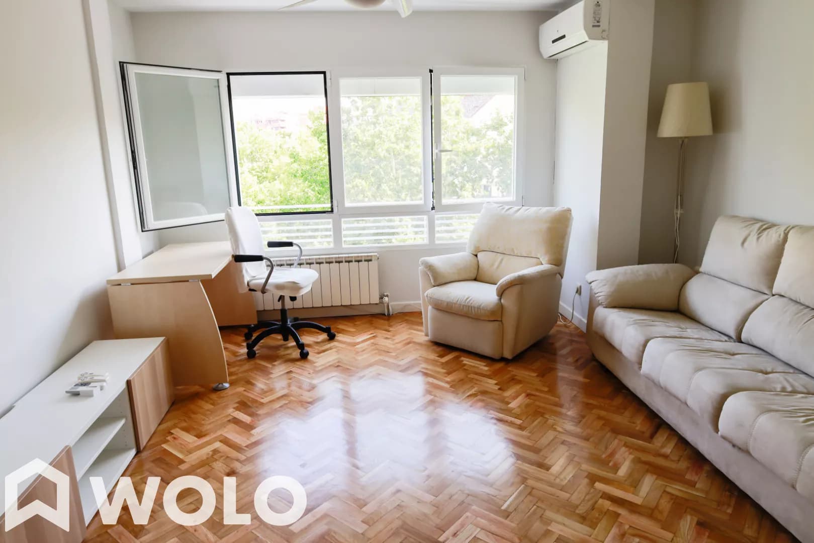 Piso en alquiler en Calle De Braille