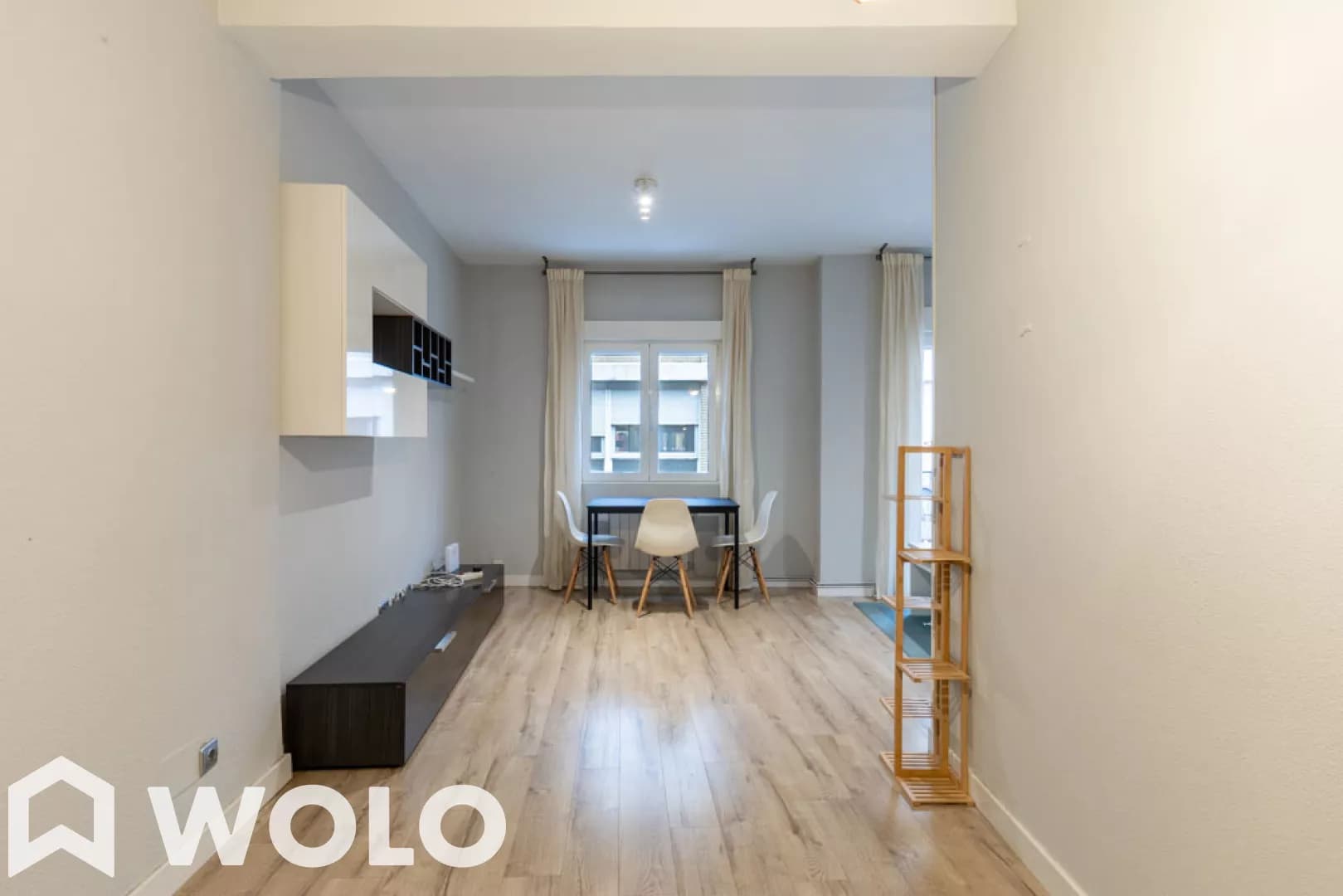 Piso en alquiler en Calle De Fernando Ossorio