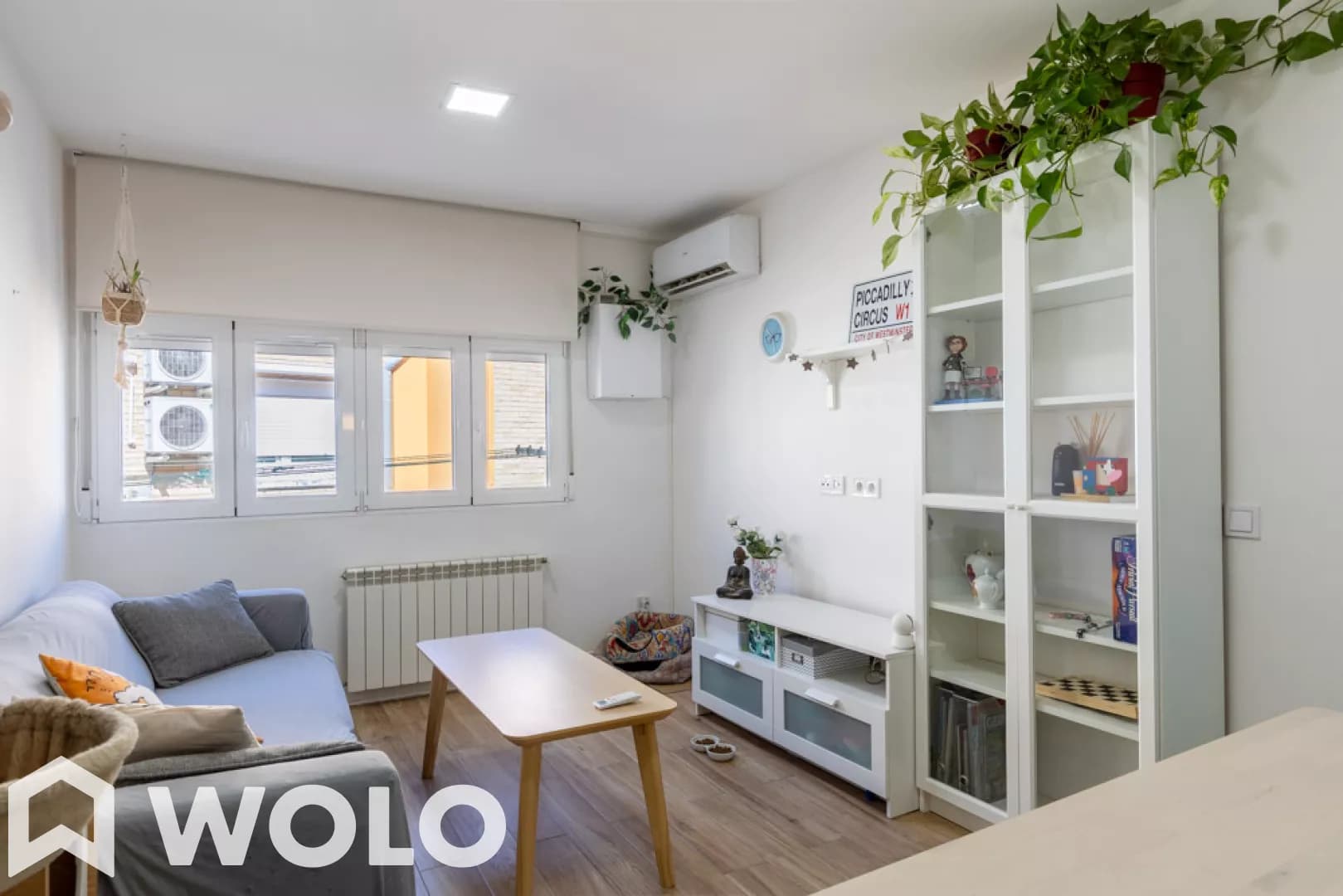 Piso en alquiler en Avenida De Las Fuerzas Armadas