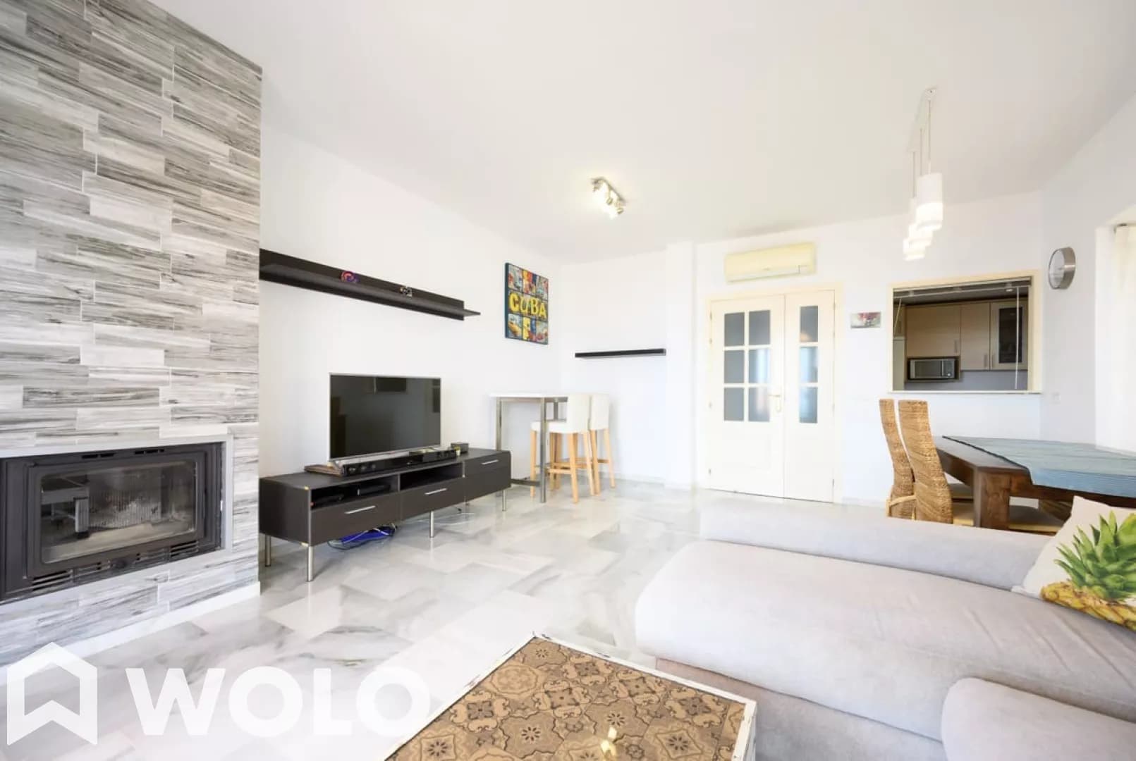 Piso en alquiler en Calle Orfebres de Rivera (Urb. Conjunto de las Begoñas)