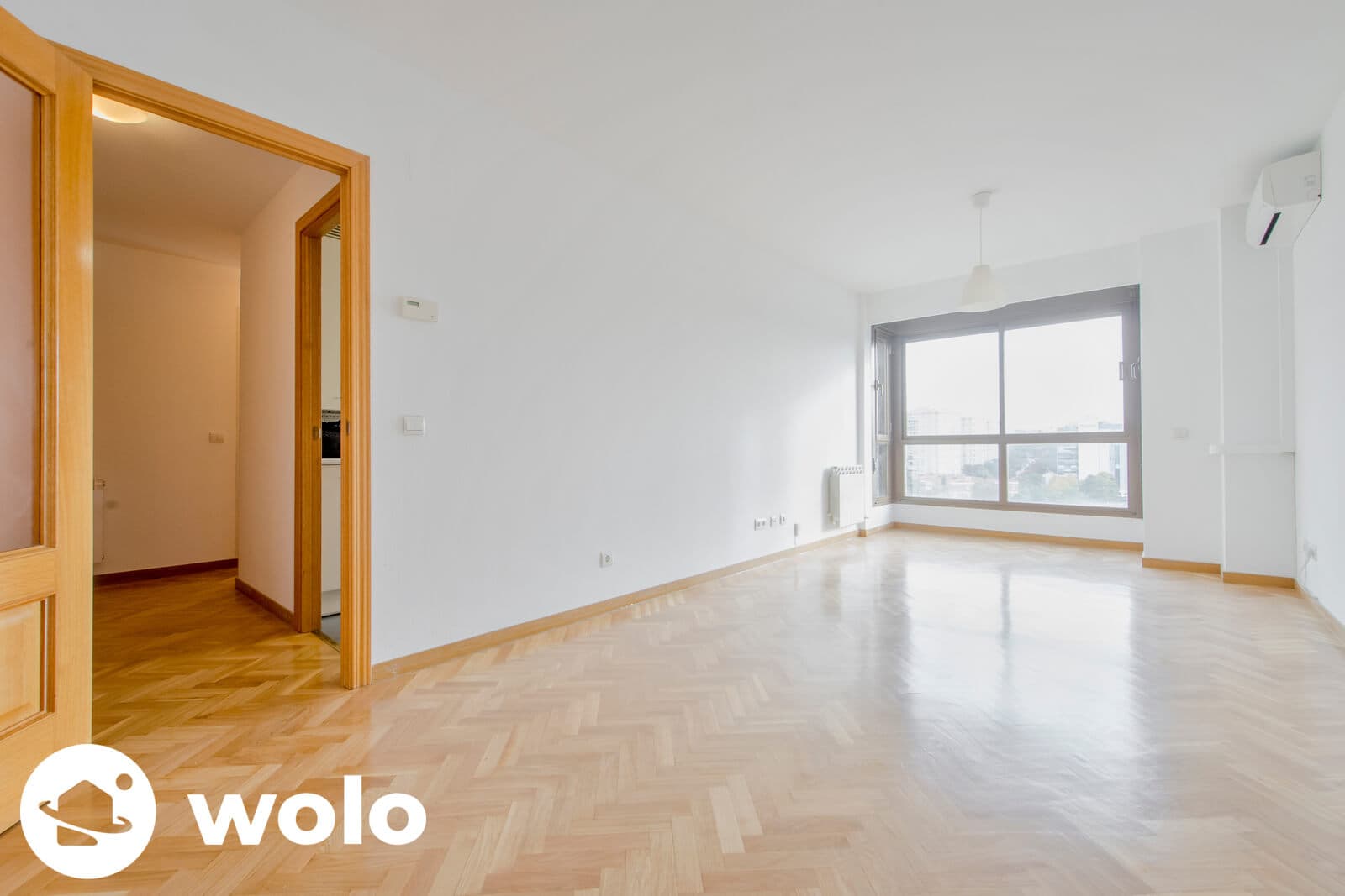 Piso en alquiler en Calle de Rafael Bergamín