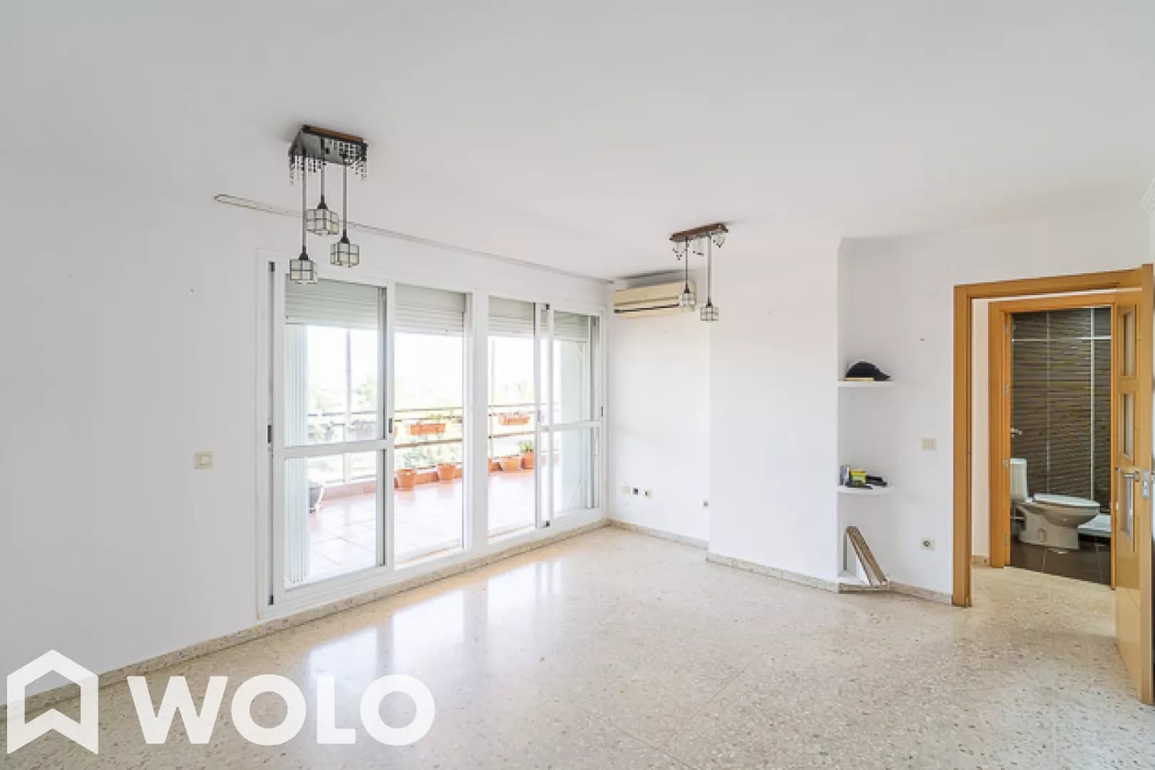 Piso en alquiler en Calle Mesonero Romanos