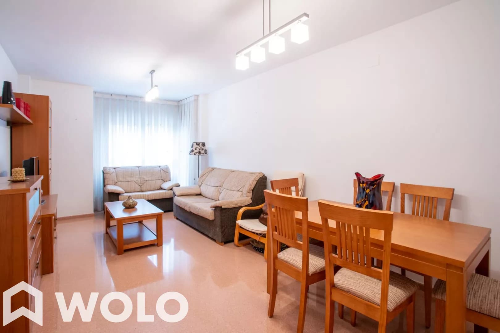 Piso en alquiler en Carrer Reyes Católicos