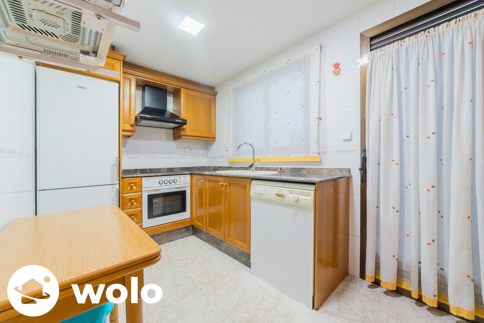 Piso en alquiler en Calle de Rugat