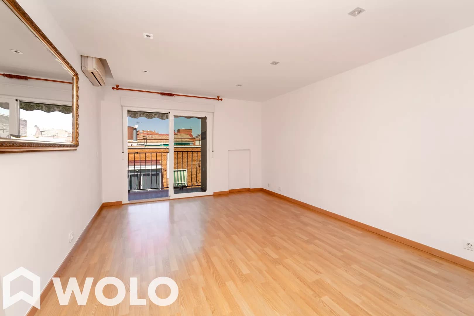 Piso en alquiler en Calle Cardeñosa