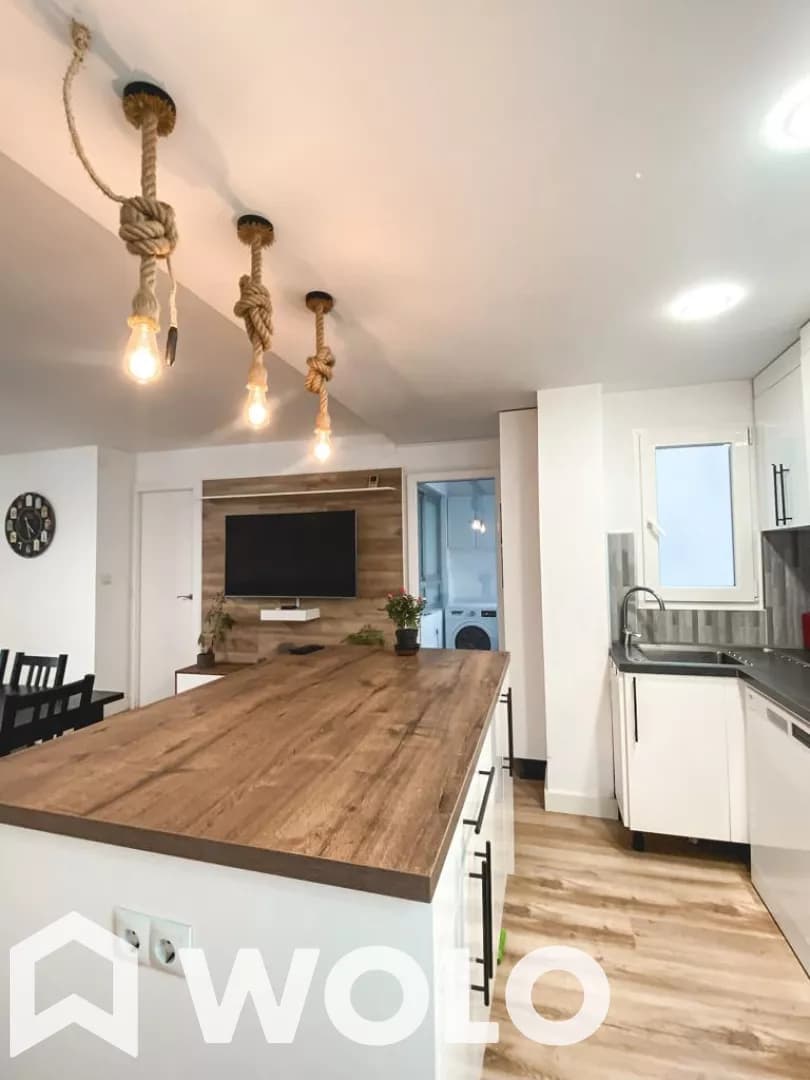 Piso en alquiler en Avinguda De La República Argentina