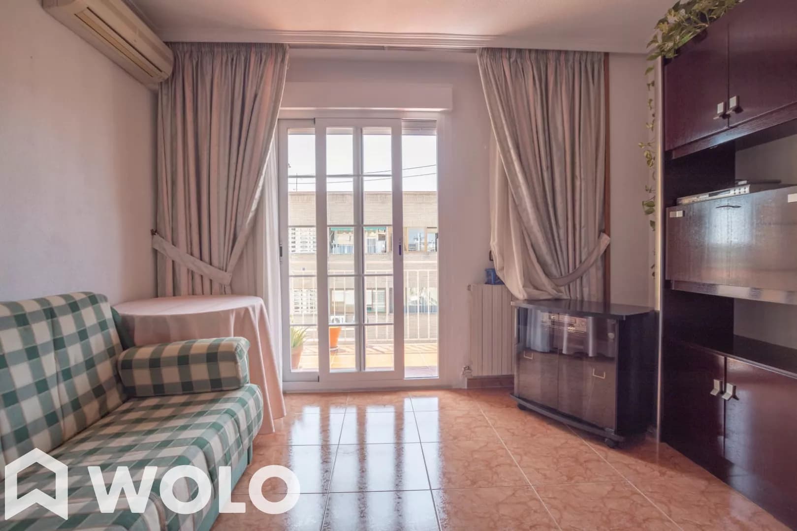 Piso en alquiler en Avenida De La Constitución