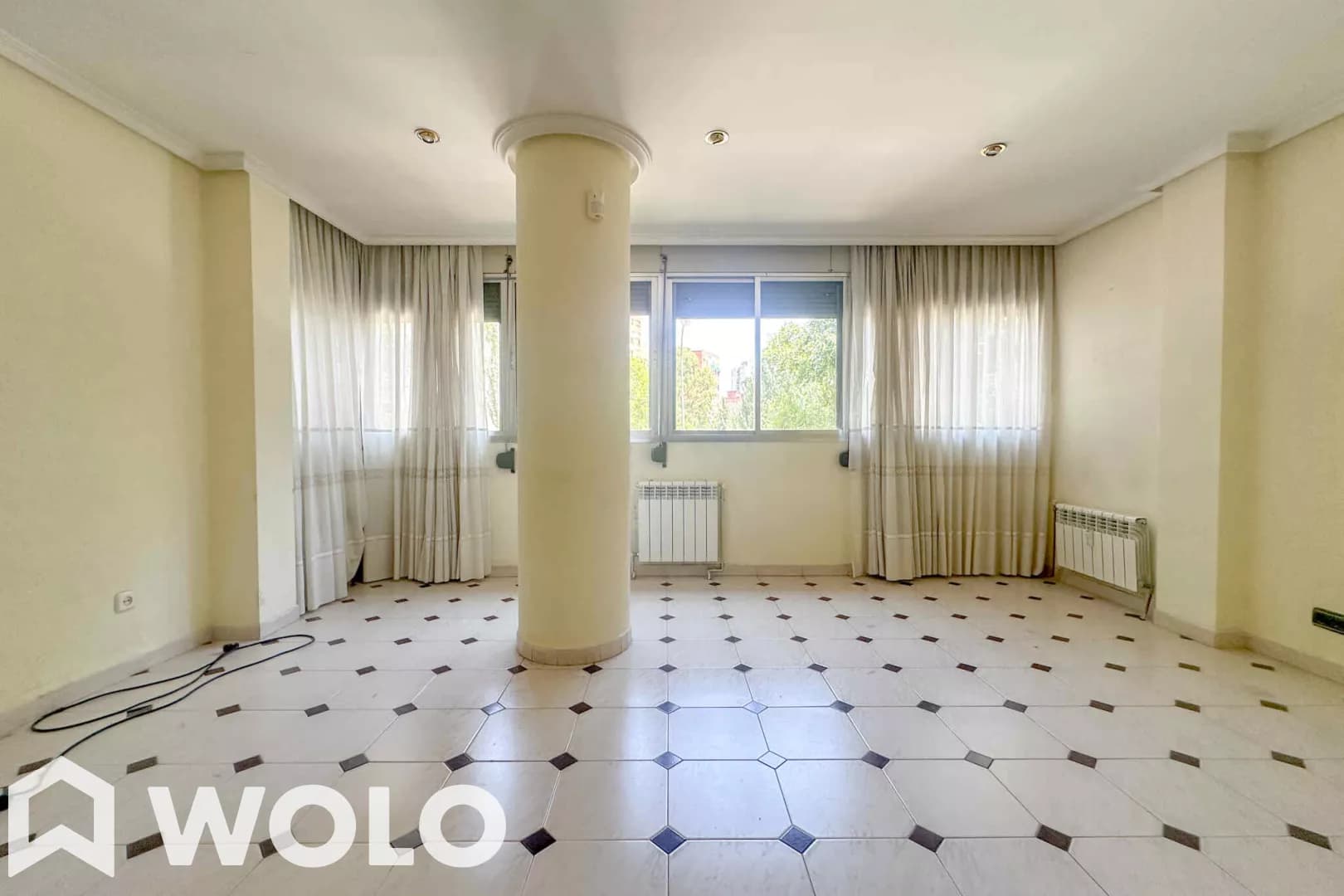 Piso en alquiler en Calle De Maqueda