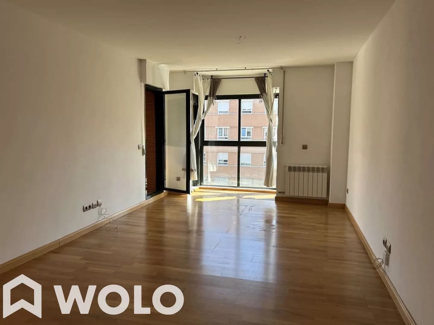 Piso en alquiler en Calle De Suecia