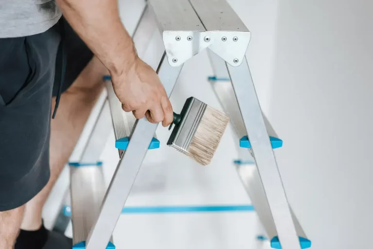 ¿Quién paga las reparaciones en un piso de alquiler?