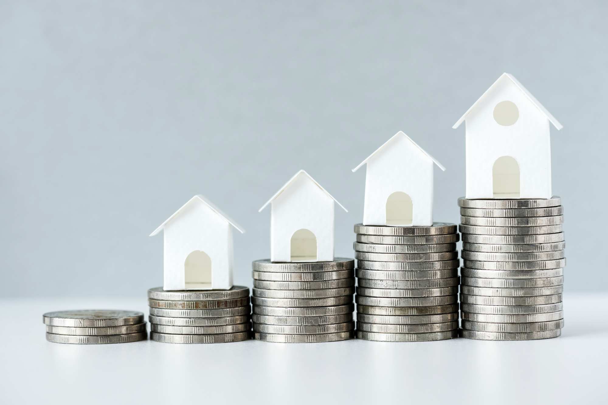 ¿Quién debe pagar el seguro de hogar en un piso alquilado?